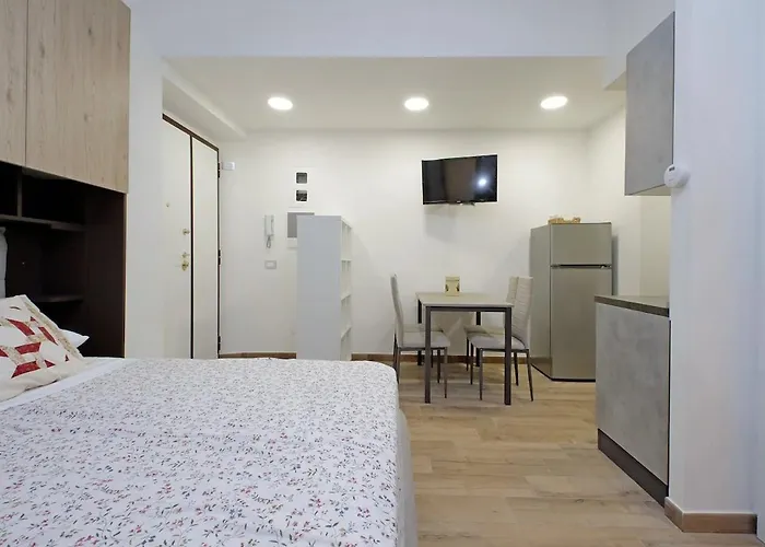 Monica's House Apartment *
