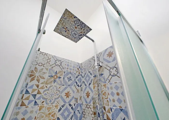 Monica's House Rom